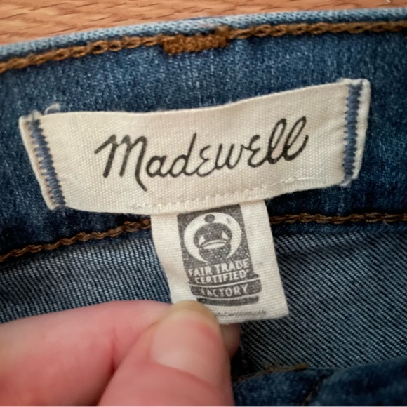 Madewell cali boot petite 25” inseam, 25P mid-high rise jean - Picture 2 of 3